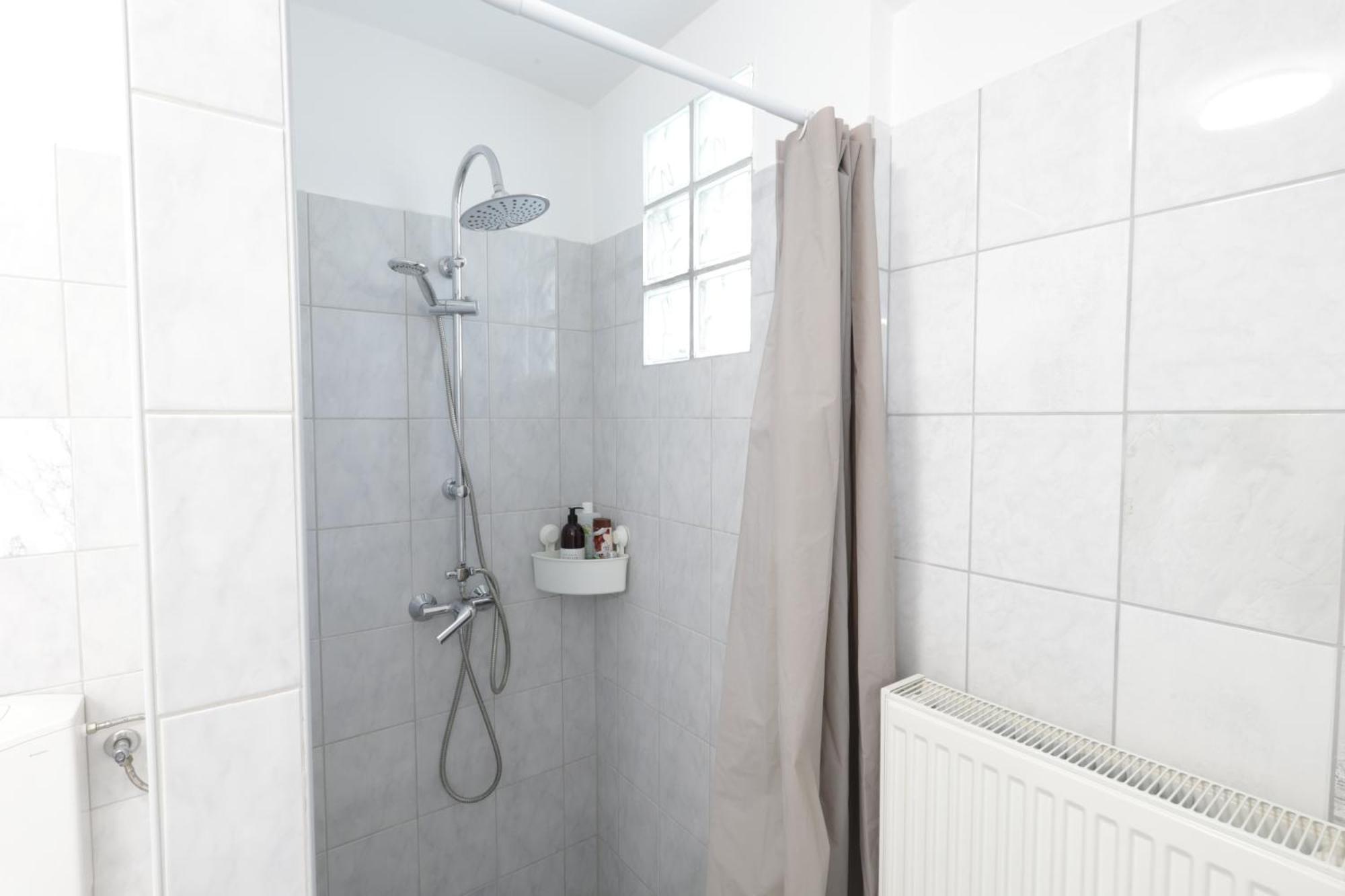 Stardust Apartman Печ Экстерьер фото